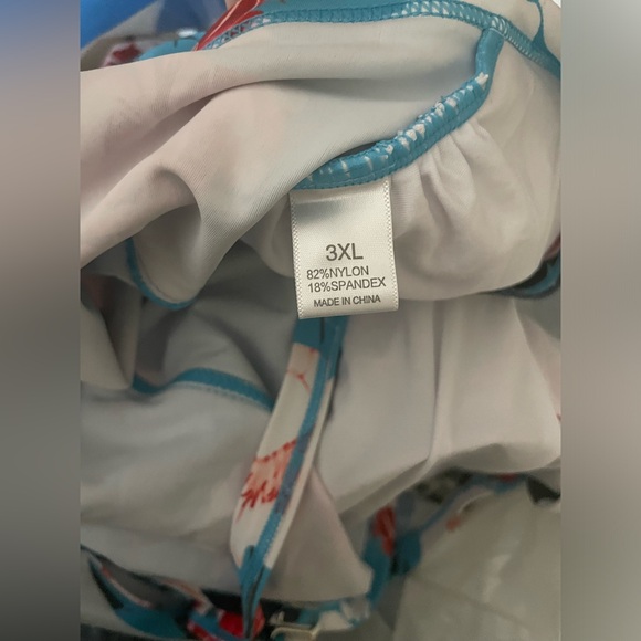 Amazon 3xl 2 pice swim - Picture 4 of 7